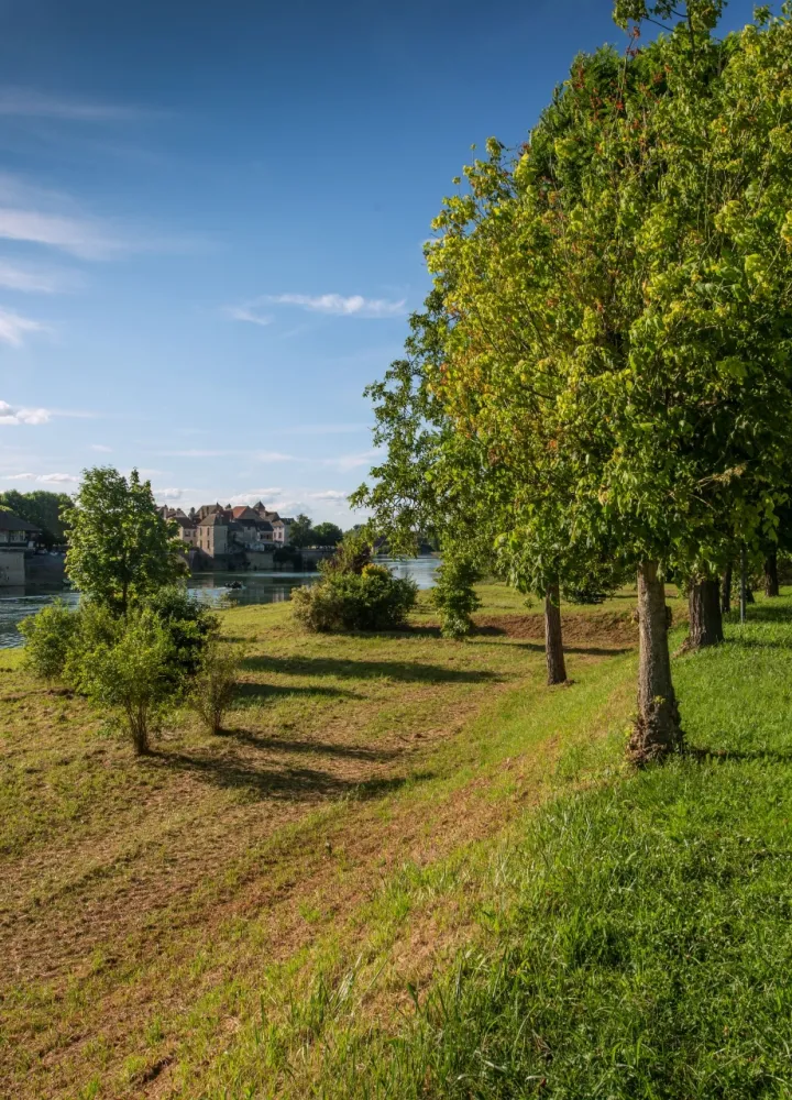 Cyclo-randonneuse à Verdun-sur-le-Doubs