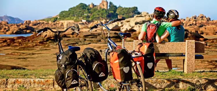L'île de Bréhat et la côte de Granit Rose à vélo avec Terres d'Aventure