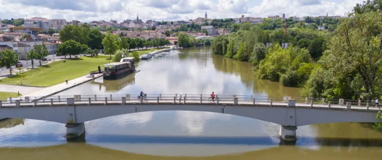 Traversée de la Charente à vélo - Angoulême, La Flow Vélo