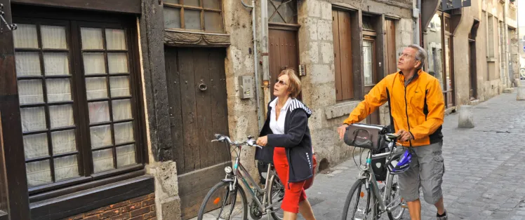 Balade à vélo dans les rues de Blois