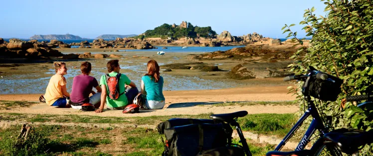 La côte de Granit Rose à vélo