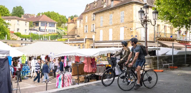 Sarlat-la-Canéda / Le Lardin-Saint-Lazare