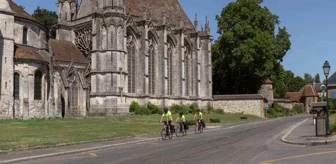 Beauvais / St-Germer-de-Fly