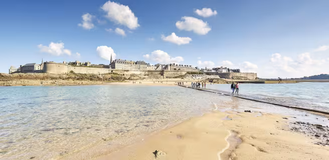Passage sur la mer à St-Malo