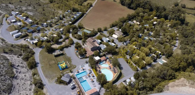 Flower Camping Saint Amand Campsite