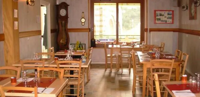 Hôtel Auberge la Pause Café