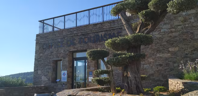L'Office de tourisme de Gassin - https://gassin.eu