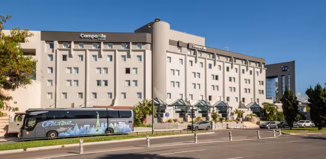 Hôtel Campanile Nice Aéroport