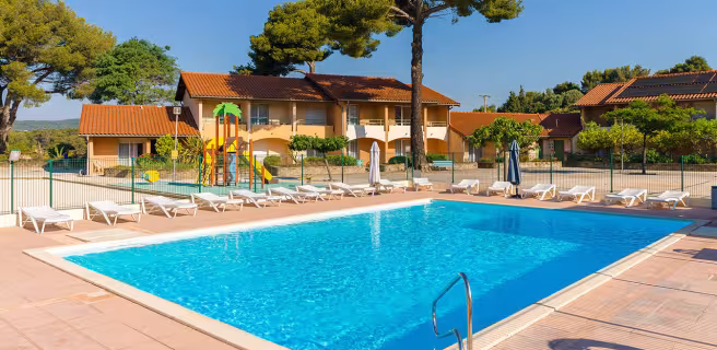 Village vacances avec piscine