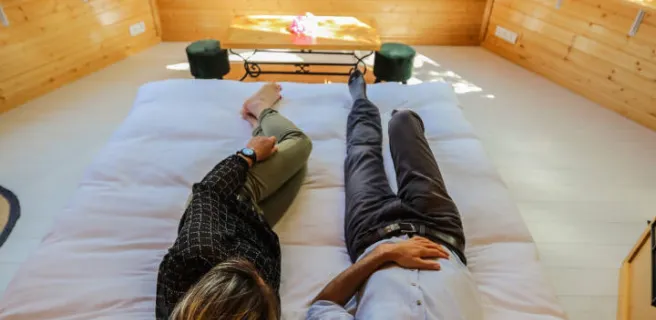 Hébergement Insolite à proximité de Crémieu à 20 minutes de Lyon aux Balcons du Dauphiné