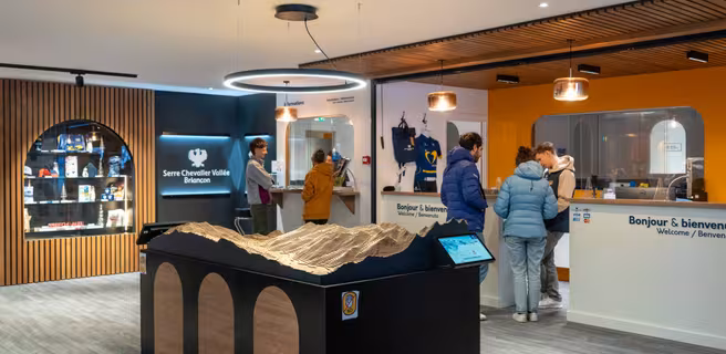 Tourist Information Office - La Salle les Alpes