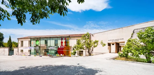 façade musée