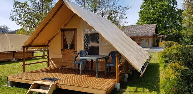 Camping Pré Rolland Tentes et Lodges