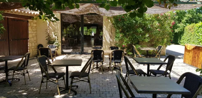 Terrasse ombragée