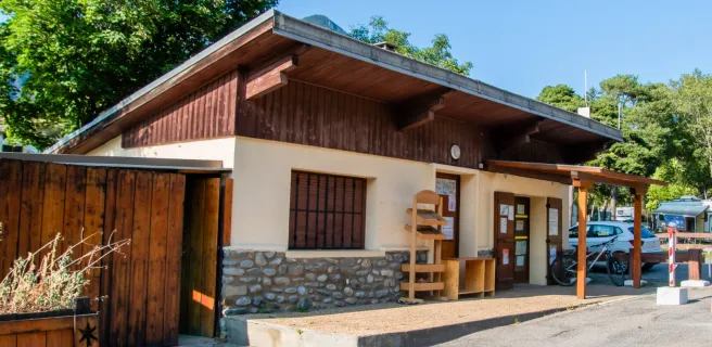 Cabane perchée Lonna au camping La Rochette