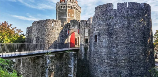 Entrée du château