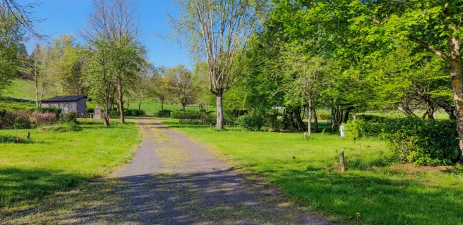 Camping Les Gentianes - Allanche