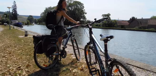 Vélovitamine - Location vélos / Livraison vélo / canal de bourgogne