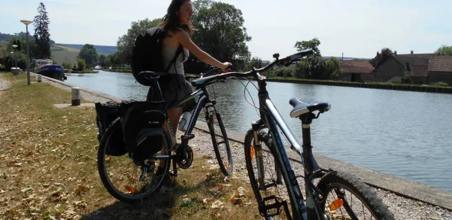 Vélovitamine - Location vélos / Livraison vélo / canal de bourgogne