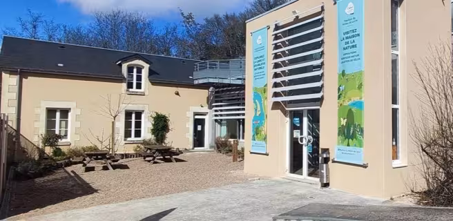 Pavillon du Milieu de Loire
