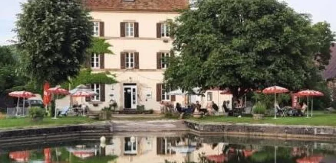 Au Bord du Canal