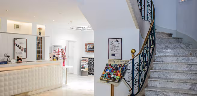 Hotel Kyriad Tours Centre