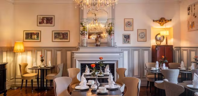 Hôtel Le Pavillon des Lys 4*