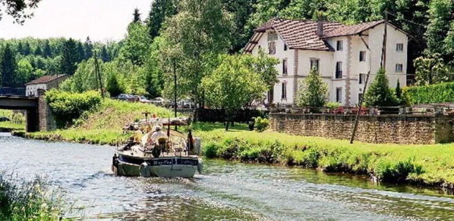 Meublé - Pont du Coney - F2 n°2