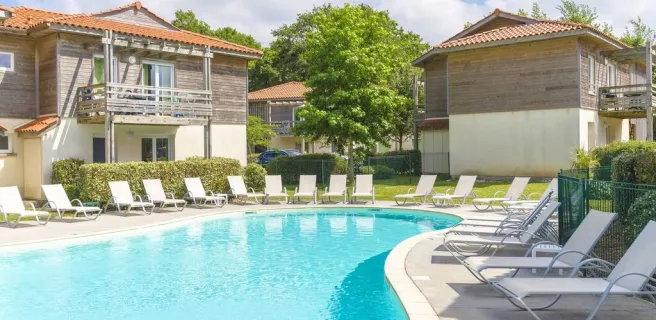 LAGRANGE - Les Terrasses du Lac