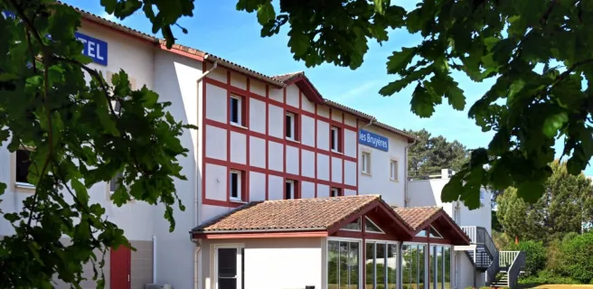 Les Bruyères