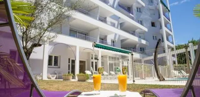 Résidence Cerise - Les Jardins du Lac ***