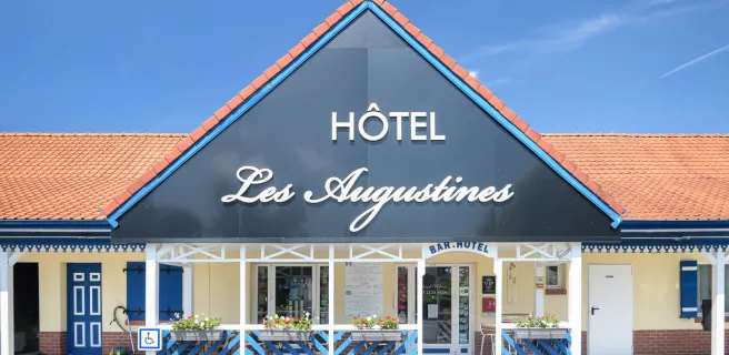 Les Augustines