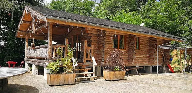 LA FUSTE DU BUCHERON - Cabane authentique