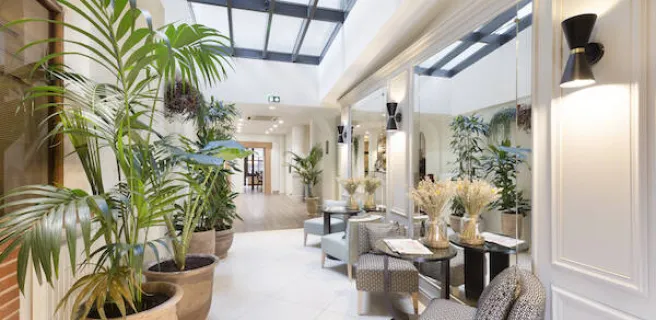 Le Hall sous la verrière