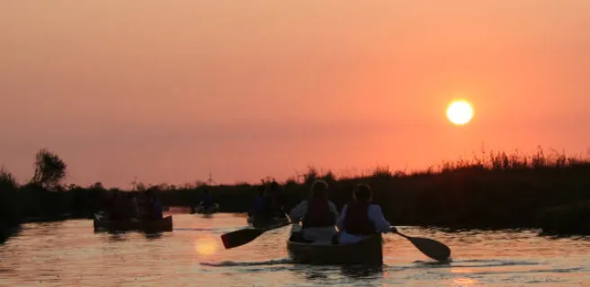 CANOË PIQUE-NIQUE AU CREPUSCULE