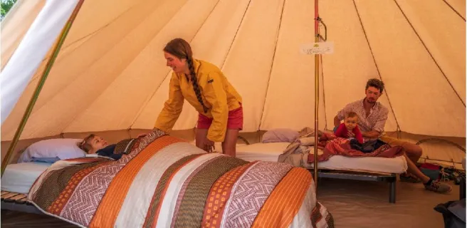 Tente saharienne équipée à la nuitée au Camping Eco Loire