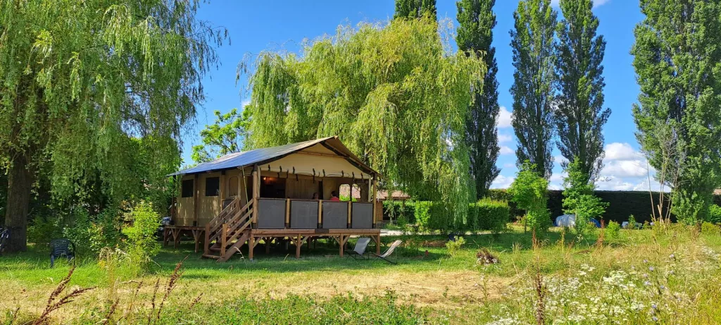 The Ferme des Epinettes campsite - Photo 3