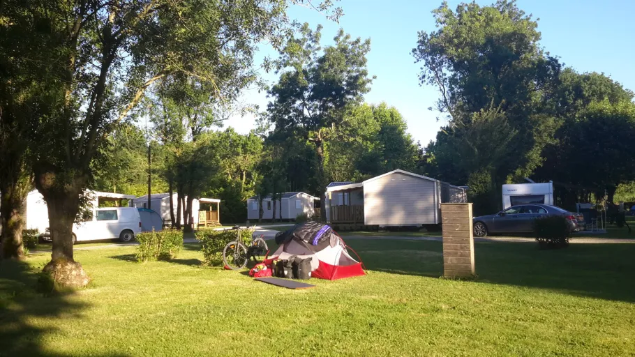 Camping "Le Martin-Pêcheur" photo 2