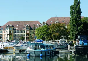 Port du canal de Dijon