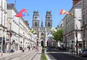 Cathédrale Sainte-Croix à Orléans 
