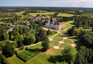 Le château de Cheverny vue d'en haut