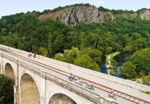 Viaduc de Clécy à vélo