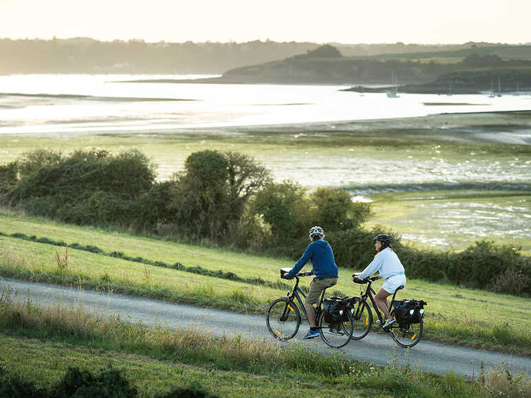 Le golfe du Morbihan à vélo, entre nature et océan en famille