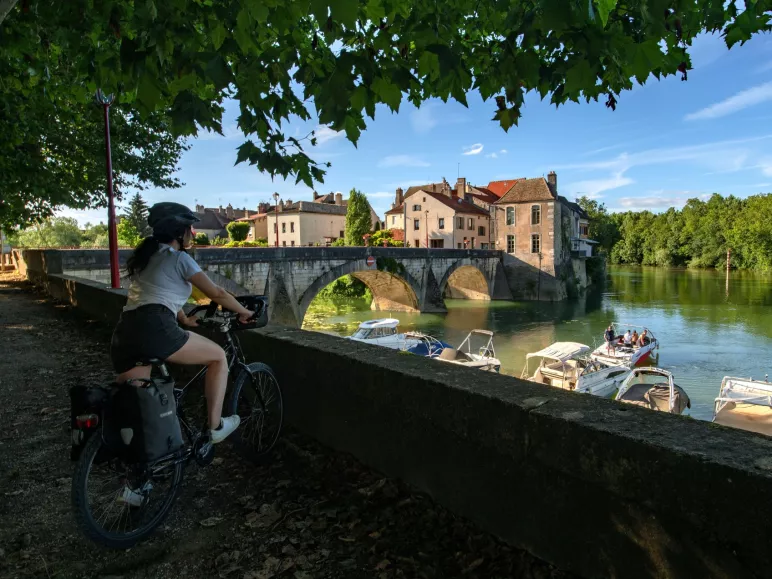 Confluence du Doubs et de la Saône à Verdun-sur-le-Doubs